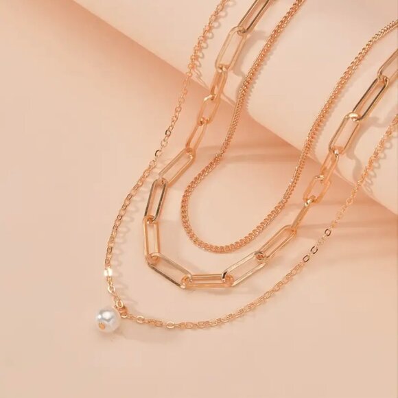 14K Gold filled Pearl Necklace - Picture 3 of 4